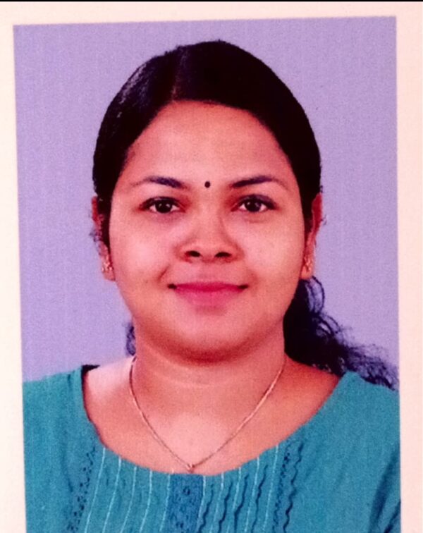 Dr Lidiya Thomas